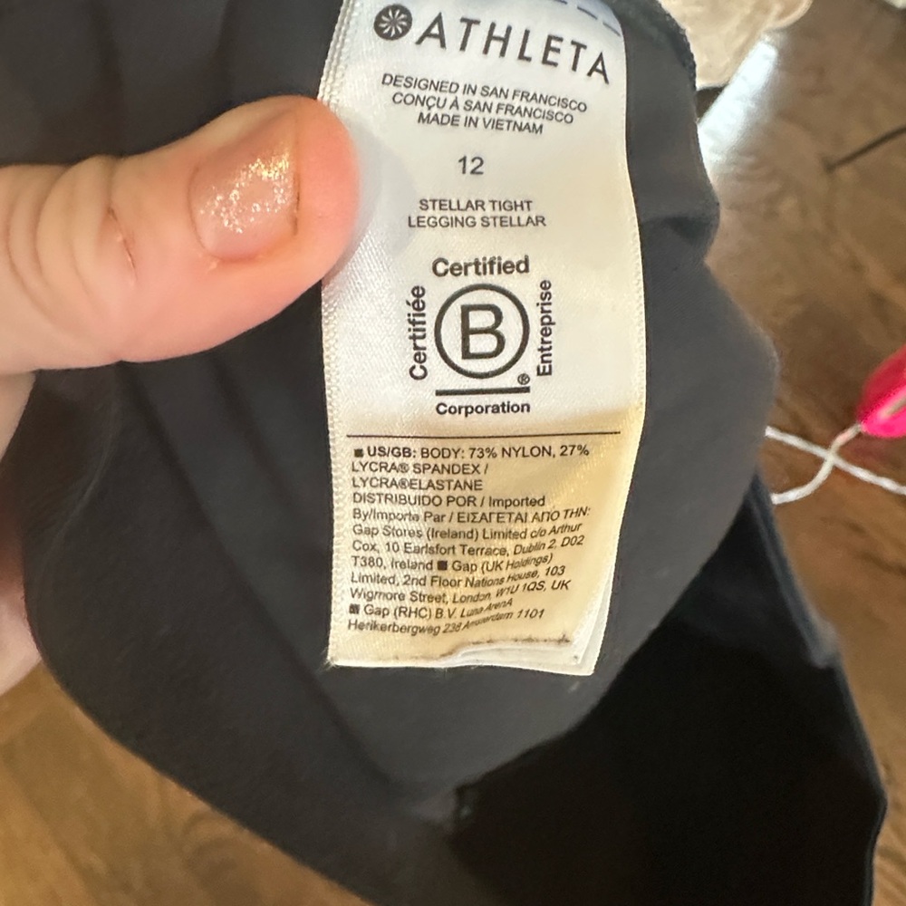 Athleta Black Ankle pants